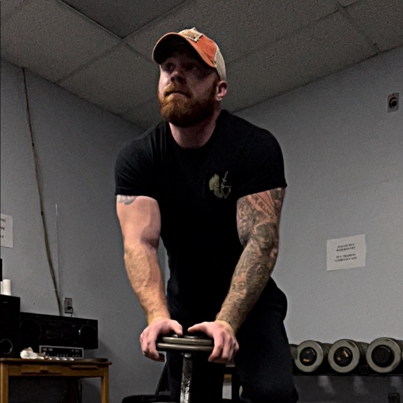 Meet your Posher, Matt - Picture 2 of 4